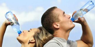 हाइड्रेशन की महत्वपूर्णता और पर्याप्त पानी की आवश्यकता कैसे पूरी करें Importance of hydration